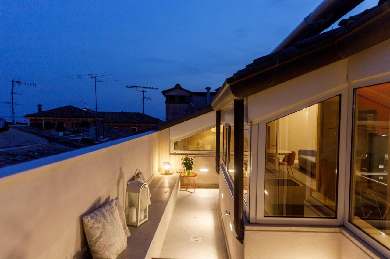 Casa Flores Apartments Bardolino Luaran gambar